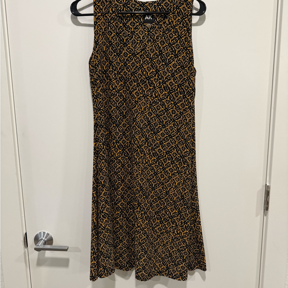 Anne Klein Black and Gold Geometric Midi Dress